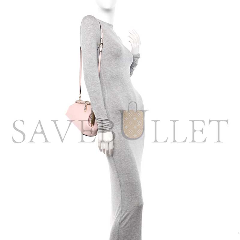 FENDI SHINY NAPPA SNAKESKIN SMALL FENDI FIRST ROSA CONFETTO CIPRIA (26*18*9.5cm) 